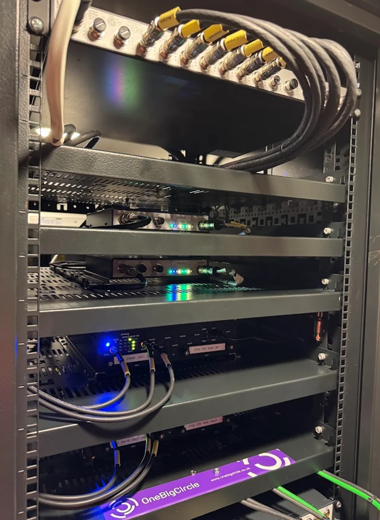 AIVR Connect installed onboard train.